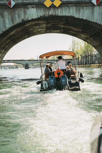 Paris: Seine River Private Cruise - Should you book this Seine cruise?