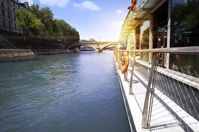 Paris Seine River Sightseeing Cruise with Commentary by Bateaux Parisiens - Pont Alexandre III and the first views