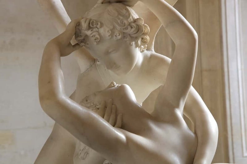 Paris: Skip-the-Line Louvre Highlights Tour with Mona Lisa - Finding the Arc du Carrousel meeting point