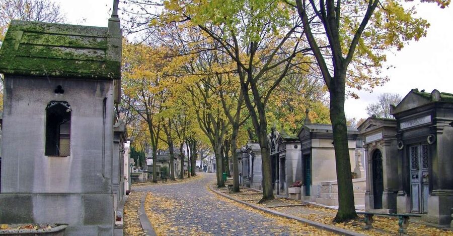 Paris: Stories of Père Lachaise Cemetery Walking Tour - Rossini and the art of a famous tomb