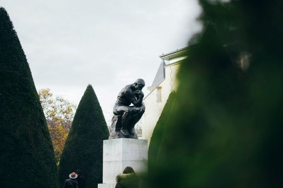 Paris: The Rodin Museum and Seine River Cruise - Three hectares of sculpture, roses, and open air