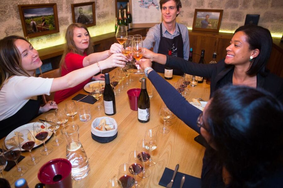 Paris: The Ultimate Wine and Cheese Tasting in English - Pairing lessons you can use in Paris