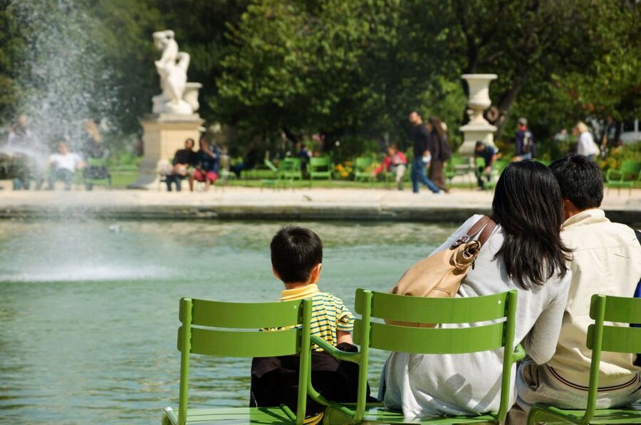 Paris: Tootbus Kids Bus Tour Experience - Starting at Opéra on Boulevard des Capucines