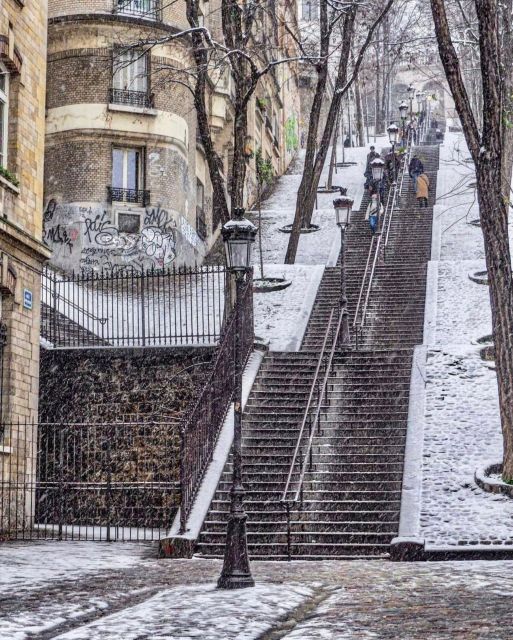 Paris Top Sights Half Day Walking Tour with a Fun Guide - Five hours of movement, with weather as the wildcard