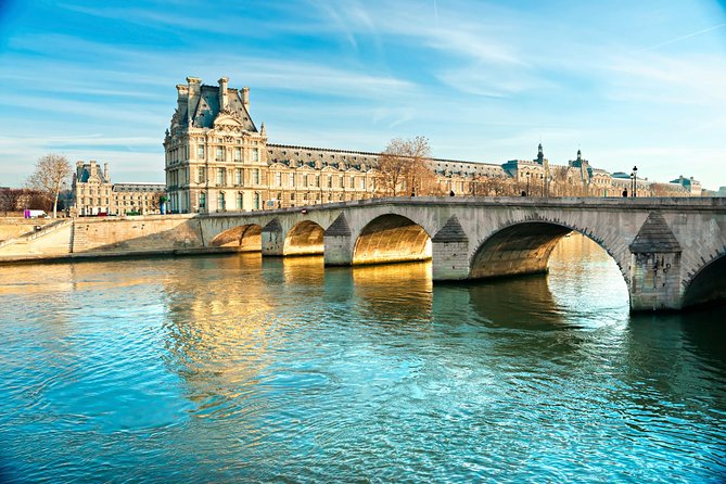 Paris Tour with Lunch at the Eiffel Tower and Seine River Cruise - Who should book this Paris tour?