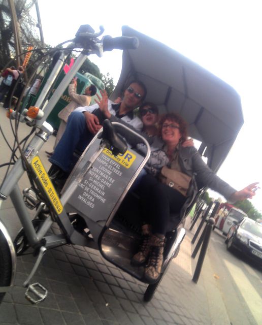 Paris Tuk-Tuk: 2, 4 or 6H First Highlights & Parisian Areas - Weather, clothing, and comfort on the road