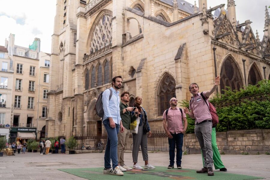 Paris Uncovered: Unique Guided Walking Tours with a Twist - Dance history in the Tuileries Gardens