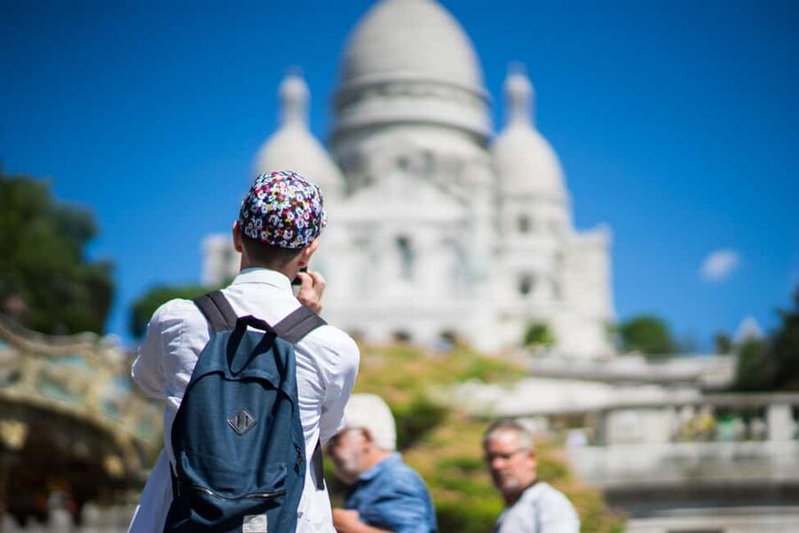 Paris: Walking Tour of Montmartre - What the guide quality means for your experience