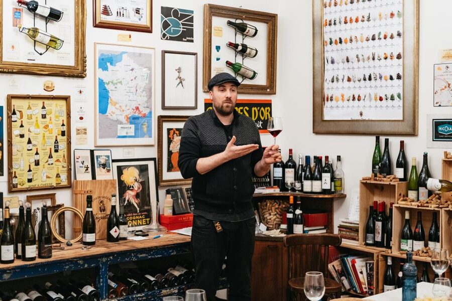 Paris: Wine Tasting Experience with 6 Wines and Cheese Board - Meeting Nico at the Paris Wine Co Boutique