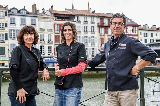 Pierre IBAIALDE: Guided Tour Ham Workshop, tasting - What the French-only format means