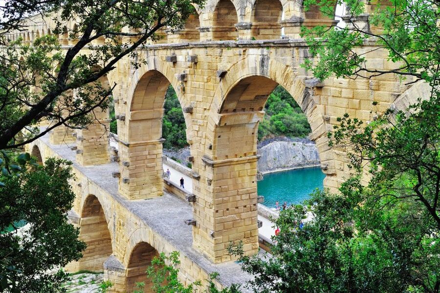 Pont du Gard, Uzès & Nîmes: Half-Day Tour with Entry Fees - Pont du Gard, the day’s essential sight