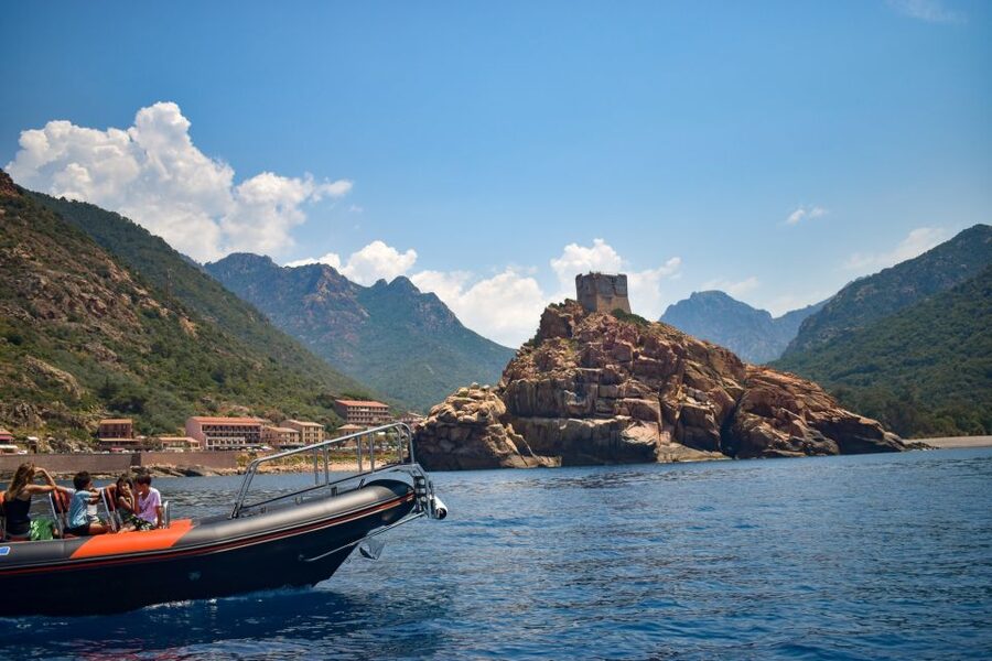 Porto: Scandola and Calanches of Piana Boat Trip - Leaving Porto for the Gulf