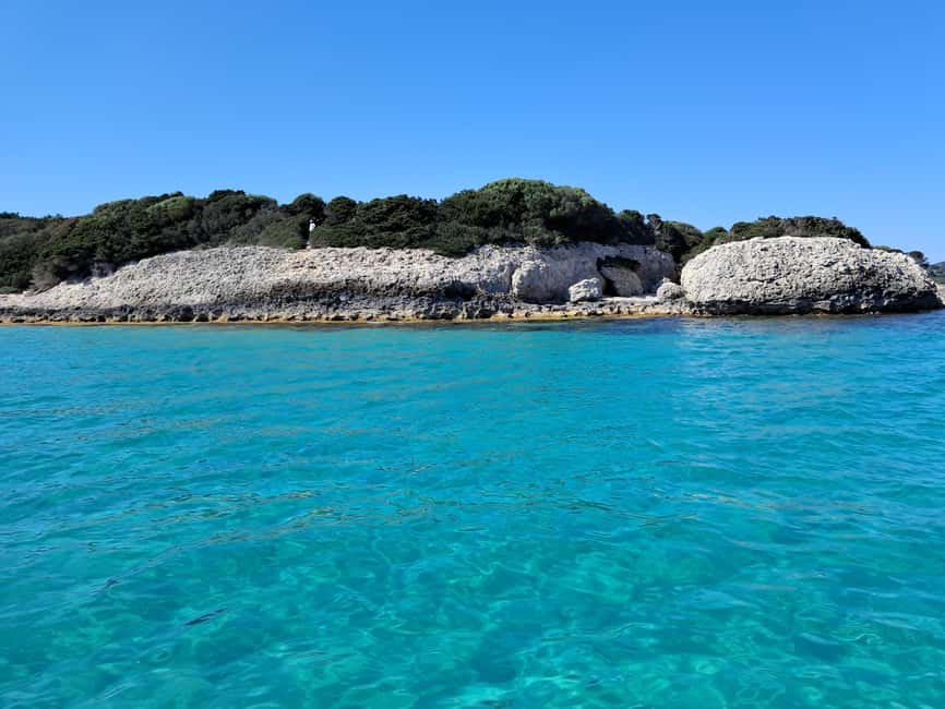 Porto-Vecchio : Discover Nature Through the Lavezzi Islands - The return along Porto-Vecchio’s southern coast