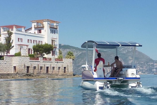 Premium Tour on a Solar Powered Boat - Private Group - Who gets the best value from two hours