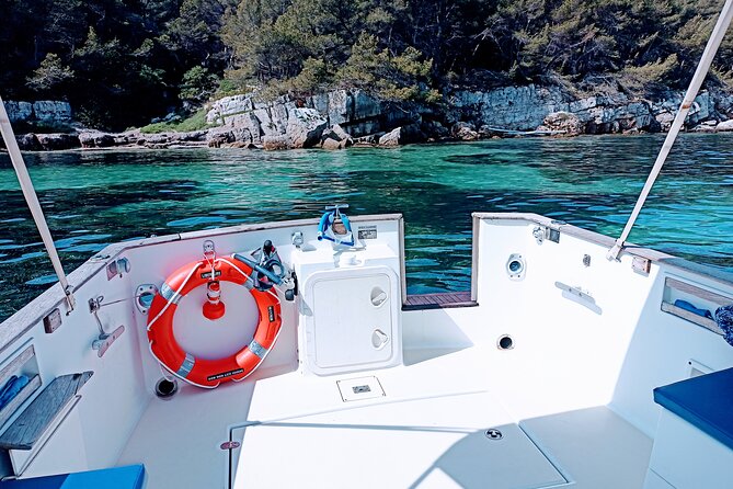 Private Boat Tour Cannes Lerins Islands - Saint-Honorat, the quiet island stop