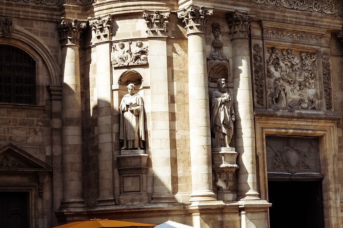 Private Bordeaux History Tour with a glass of Bordeaux wine. - Place Gambetta, Passage Sarget, and Place du Chapelet