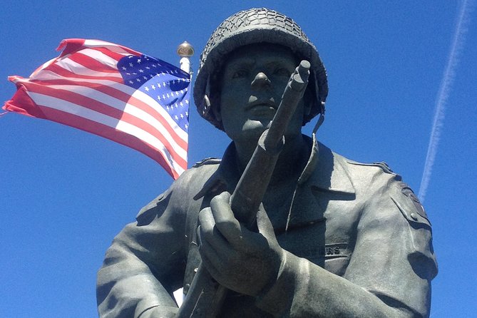 Private guided American D-Day Tour from Bayeux - Angoville-au-Plain and the church with a wartime purpose