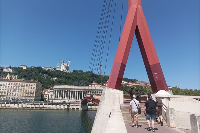 Private guided tour of Lyon - 3 to 4 hours - Timing, meeting points, and pickup