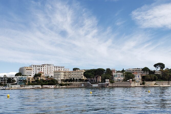 Private Solar Catamaran Cruise in Antibes Juan les Pins - Who will enjoy this Antibes cruise most