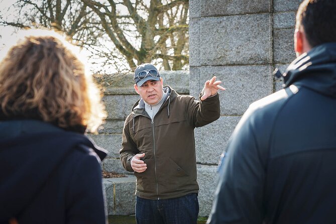 Private Tour of American Sites with an Expert Guide from DDAY - Is $1,081.32 good value for up to eight people?