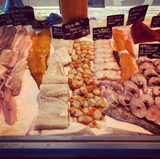 Provencal Market Walking Tour with Tastings - Timing, group size, and pace