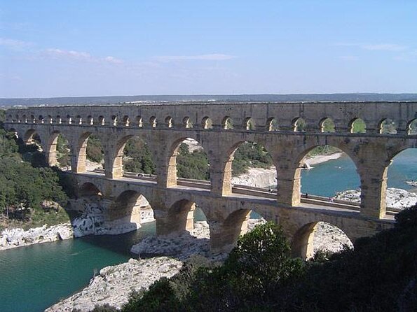 Provence Highlights Full-Day Tour from Avignon - Key points to know before you book