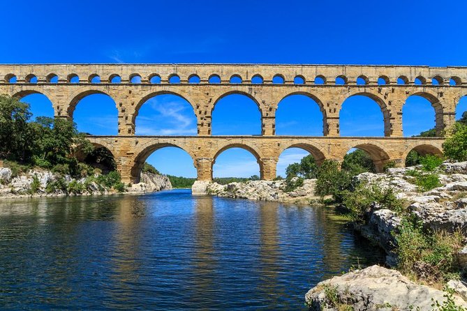 Provence in a Day Trip from Aix - Why this route works from Aix-en-Provence