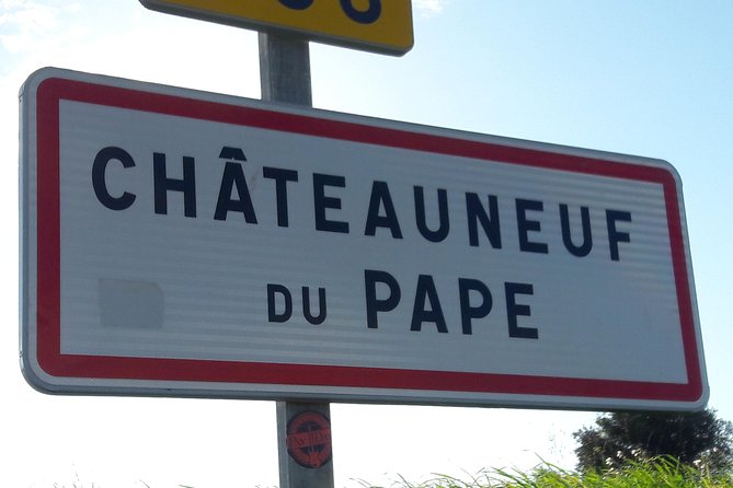 Provence in a Day Trip from Aix - Avignon: two hours for the papal city