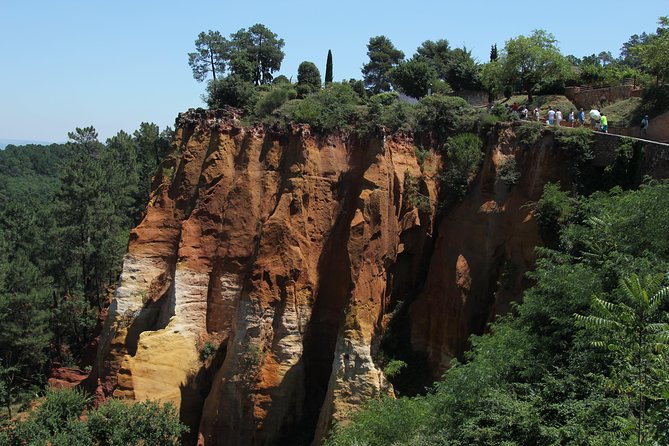 Provence Wineries and Luberon Villages Day Trip from Aix-en-Provence - Roussillon and its ochre colors