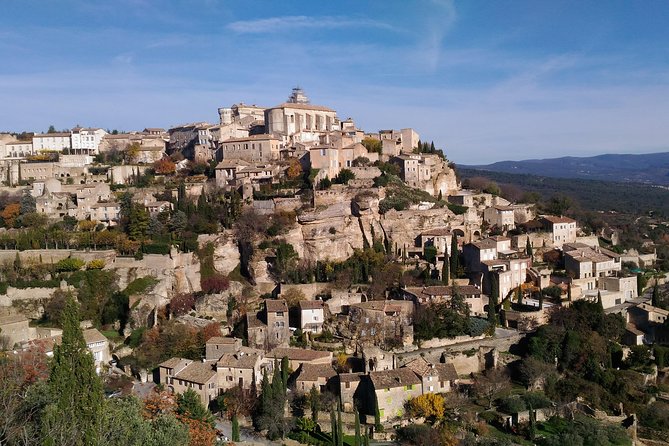 Provence Wineries and Luberon Villages Day Trip from Aix-en-Provence - What the small minibus adds