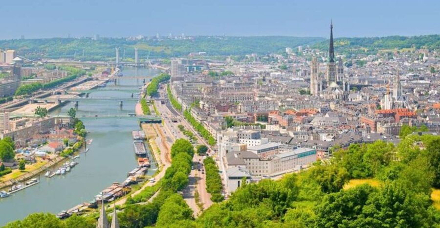 Rouen: Private custom tour with a local guide - Is $53 per person a fair price?