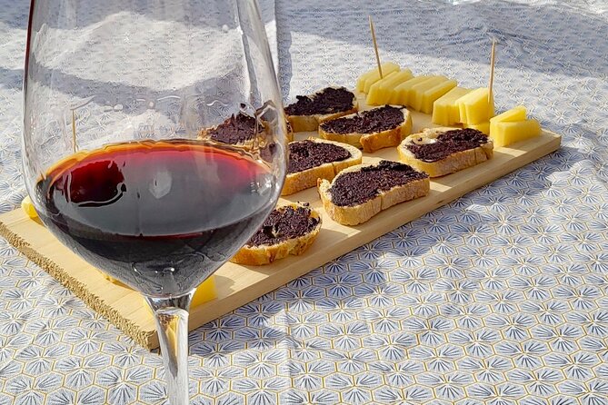 Saint-Emilion Afternoon Wine Tour - 2 Wineries & delicacies - Why this Saint-Émilion afternoon works well