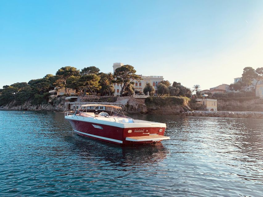 Saint-Jean-Cap-Ferrat: French Riviera Luxury Cruise - Cruising past the villas of Cap Ferrat