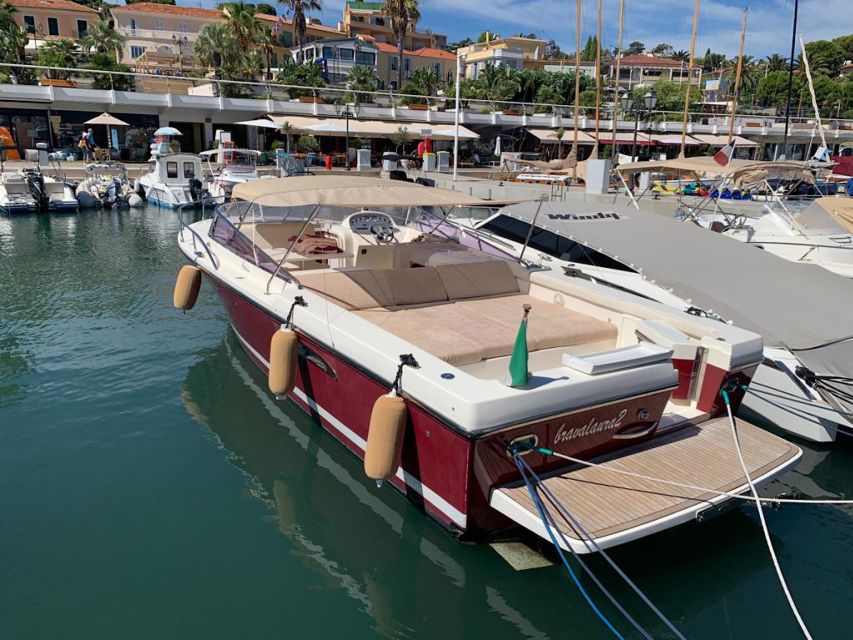 Saint-Jean-Cap-Ferrat: French Riviera Luxury Cruise - French snacks and rosé with a sea view