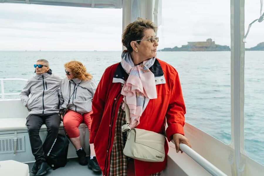 Saint-Malo: Guided Boat Tour with Local Captain - The 90-minute route: Alet, the harbor, and four forts