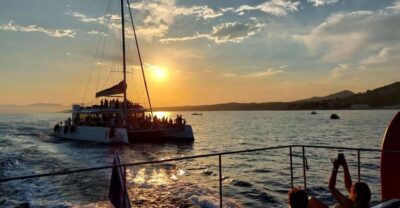 Saint-Raphaël : Sunset Cruise Cape Dramont & Golden Island