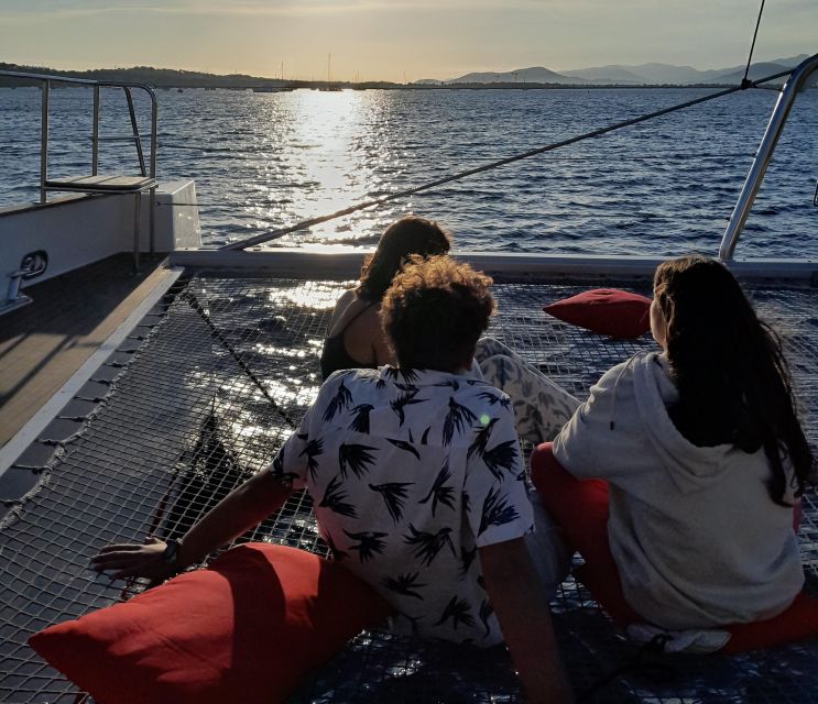 Saint-Raphaël : Sunset Cruise Cape Dramont & Golden Island - The return to Saint-Raphaël under fading light