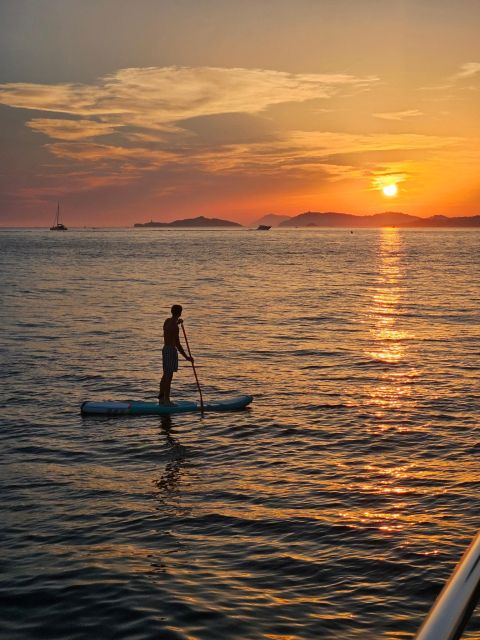 Saint-Raphaël : Sunset Cruise Cape Dramont & Golden Island - Practical advice for a smoother evening