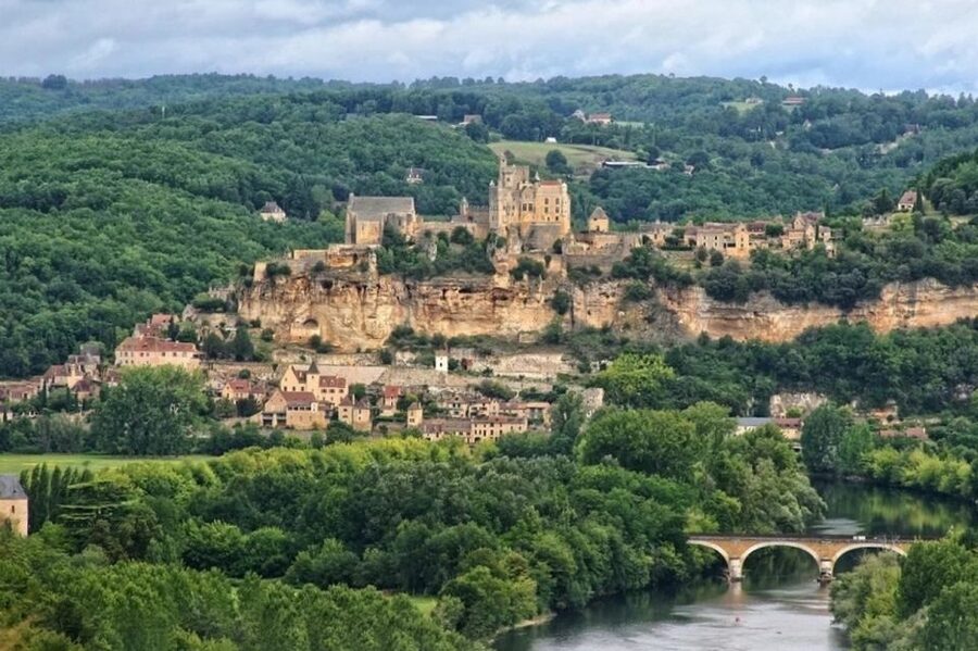 Sarlat: Private Tour to the Dordogne Valley - Domme and the wide Dordogne view