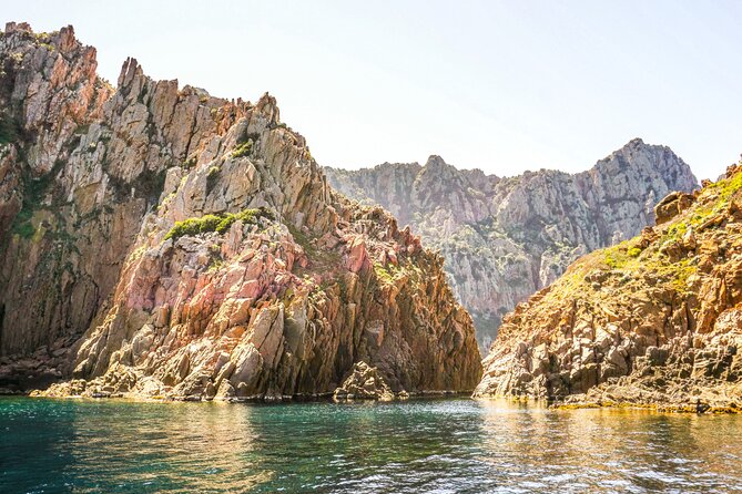 Scandola & Girolata: The Must-see Excursion EN Corsica - Leaving Tiuccia at 8 a.m. for a full coastal day