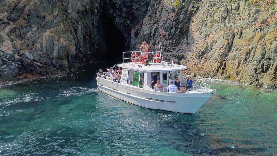 Scandola: Visit the Nature Reserve from Porto (France) - Choosing between Mare Nostrum II and Mare Nostrum III
