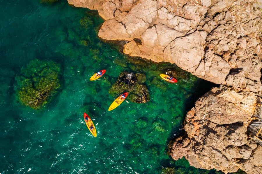 Sea kayak tour: Sète, the French pearl of the Mediterranean - Paddling beside Sète’s Corniche