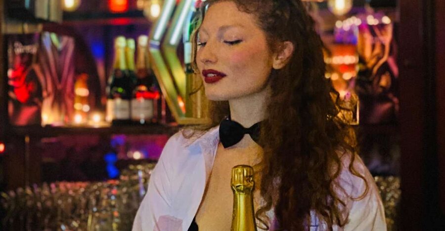 Secret Square Paris : Parisian Strip-Tease Cabaret Ticket - Secret Square is a strip club, not a stage revue