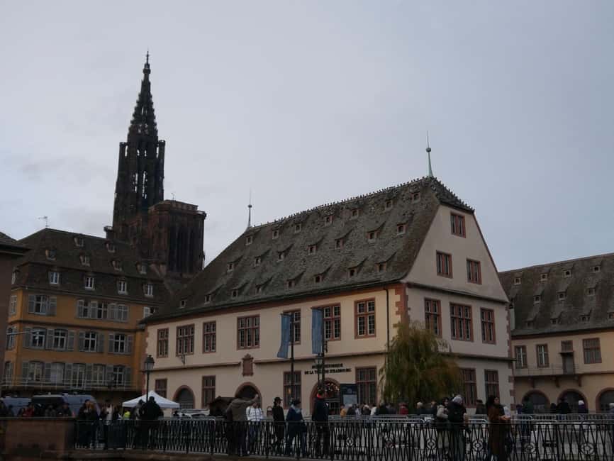SECRETS FROM STRASBOURG - Reading the Neustadt district through its buildings