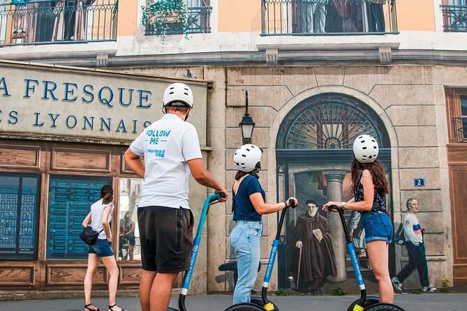 Segway - Ride along the rivers 1h30 - Place des Terreaux and the Bartholdi fountain