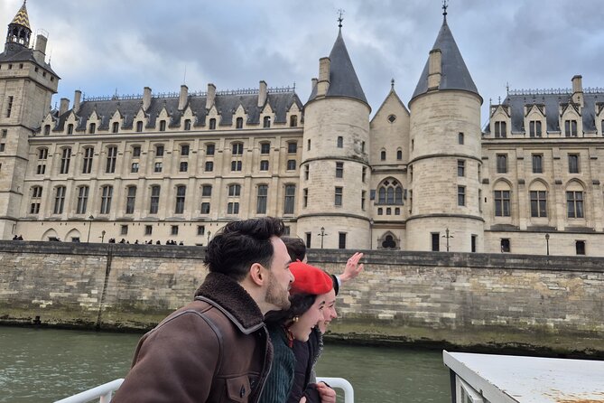 Seine River Sightseeing Guided Cruise by Vedettes du Pont Neuf - Who Will Enjoy This Seine Cruise?