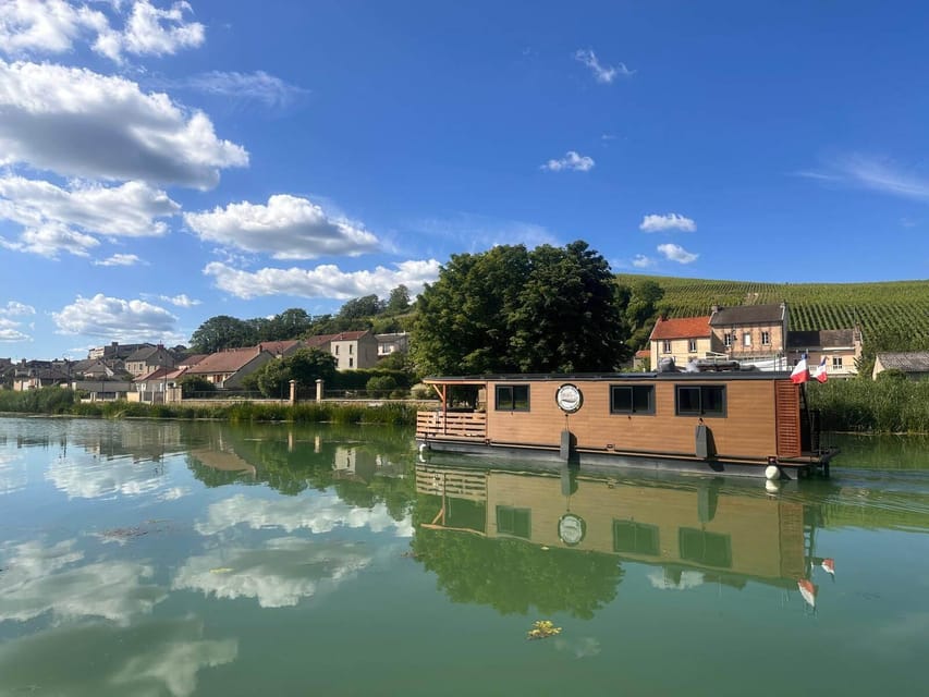 Semi Private Solar Boat Cruise in Champagne - What the $100 price means