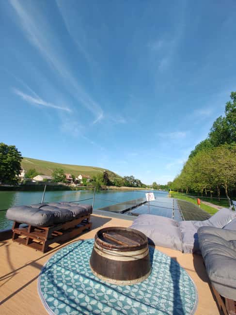 Semi Private Solar Boat Cruise in Champagne - Who will enjoy this cruise most