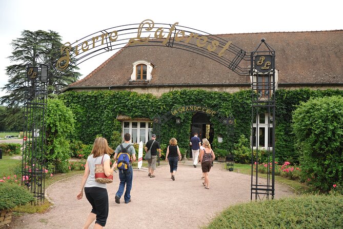 Small group Burgundy tour of Beaune with Wine Tasting from Dijon - Free time in Beaune, about one hour