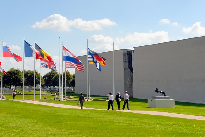 Small Group Guided D-Day Tour and Mémorial de Caen Museum - Omaha Beach is quieter than its wartime name suggests